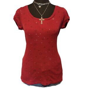 red grunge fitted star tee